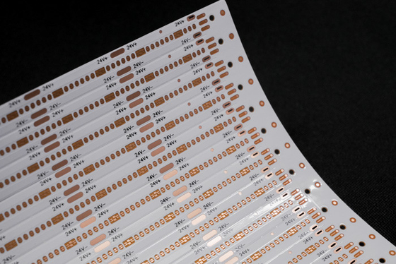 Купить LED COB FPCB с механическим оборудованием Пластиковая игрушка FPC Двухслойная пластинка FPC PCB Дизайн для 24V LED Light Strip Board Creaxtive музыкальная коробка мягкая доска FPC световая доска online manufacture