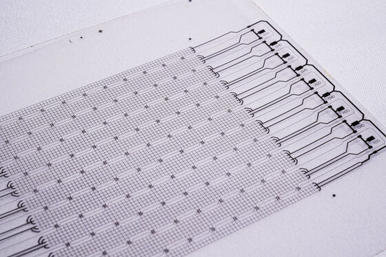 Купить Бесшовная светодиодная продукция: Индивидуальные гибкие печатные платы и прецизионная SMT-сборка Прозрачный светодиодный гибкий дисплей (ультратонкий) Экран FPC Электронная FPC печатная плата Прозрачная OLED-панель online manufacture